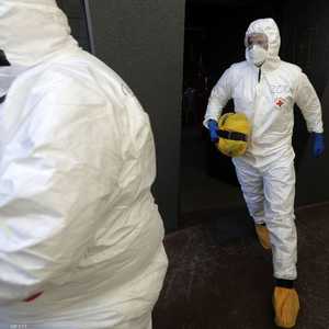 أفراد الصليب الأحمر اللبناني في مقرهم بالعاصمة بيروت.