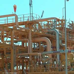 طهران تعلن توقيع عقد لتصدير الكهرباء إلى بغداد مدته عامان