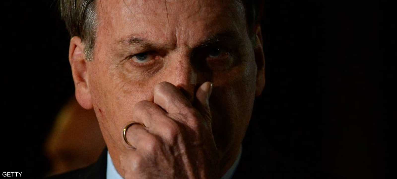 بولسونارو.. يخشى التصويت الإلكتروني