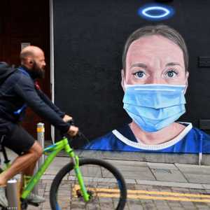 انتقد الخبراء قرار تخفيف الإغلاق.