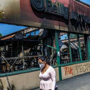 ترافقت بعض المظاهرات بأعمال تخريب ونهب للمتاجر