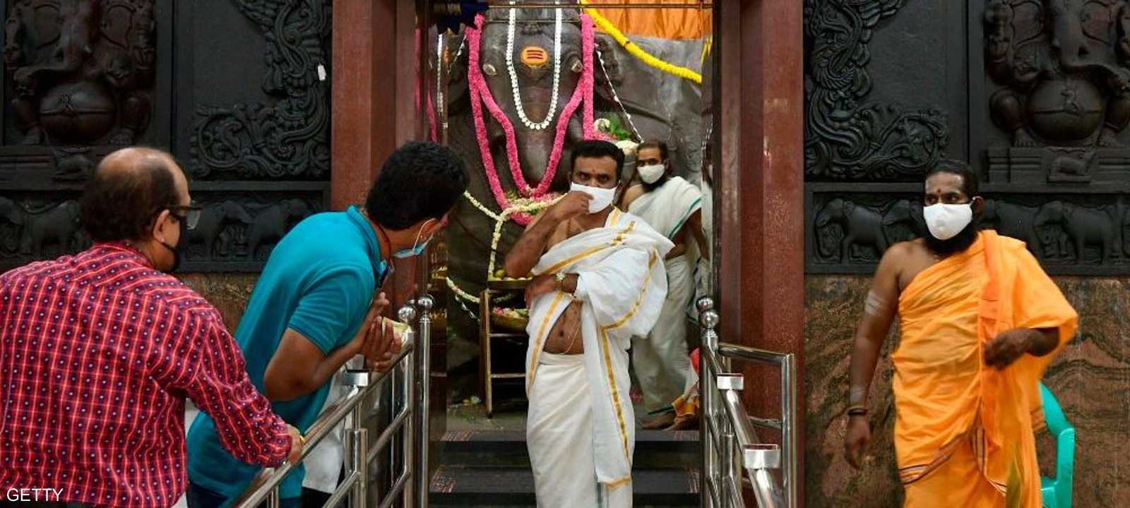 الهند أعادت فتح المعابد