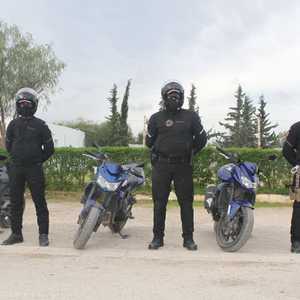 أرشيفية.. عناصر من الجمارك التونسية