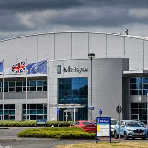 كورونا يعصف باقتصاد بريطانيا وينكمش أكثر من 20 بالمئة