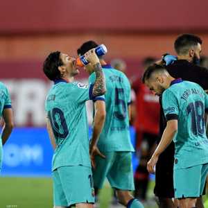 برشلونة ينوي ارتداء قميص الموسم المقبل أمام إسبانيول