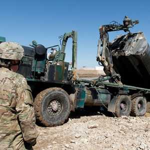 أرشيفية.. عناصر من الجيش الأميركي في معسكر التاجي