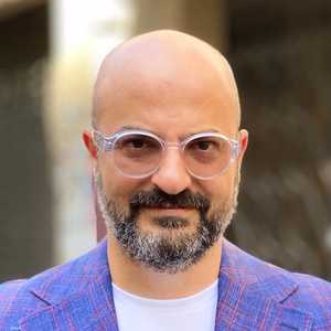 الإعلامي نديم قطيش ينضم لقناة سكاي نيوز عربية