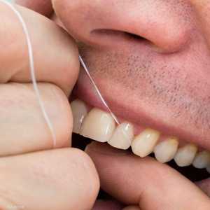 خيط الأسنان يساعد في تحسين أداء الرياضيين