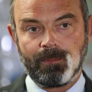 الشيب في لحية فيليب كان موضع نقاش بين الفرنسيين