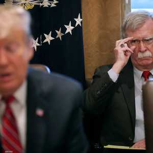 الرئيس الأميركي دونالد ترامب ومستشاره السابق جون بولتون