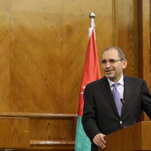 مكالمة هاتفية جمعت الصفدي بشكري