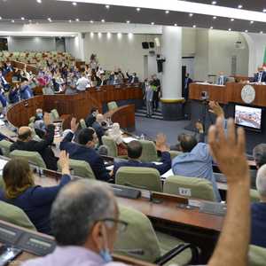 صوت النواب بالإجماع على القانون