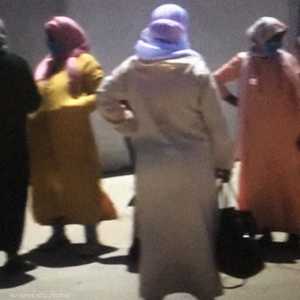 عاملات في أحد معامل الفراولة في المغرب