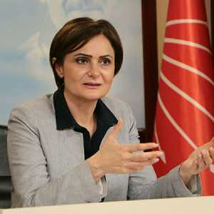 تتابع بسبب سلسلة تغريدات نشرت بين 2012 و2017