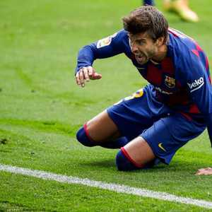 بيكيه غاضب من رافينيا