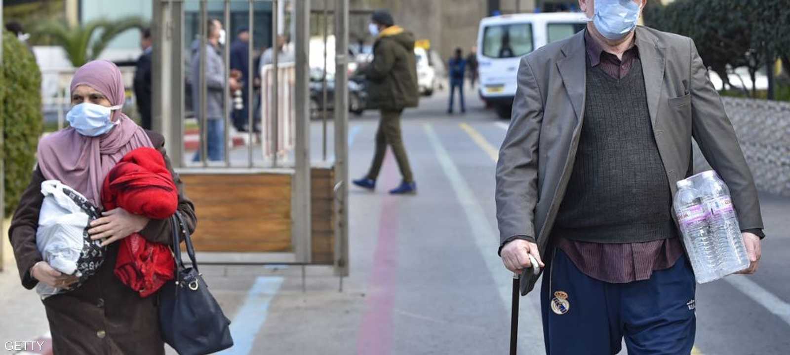 سجلت الجزائر 336 إصابة جديدة بفيروس كورونا المستجدّ