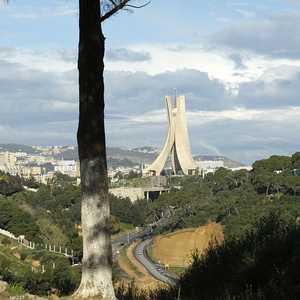 نصب الشهداء في العاصمة الجزائر