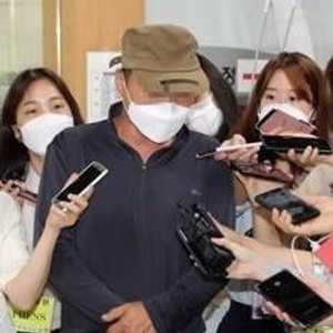 سون جونغ-وو مشغل موقع "مرحبا بك في الفيديو"