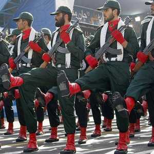 أرشيفية لأفراد من الحرس الثوري