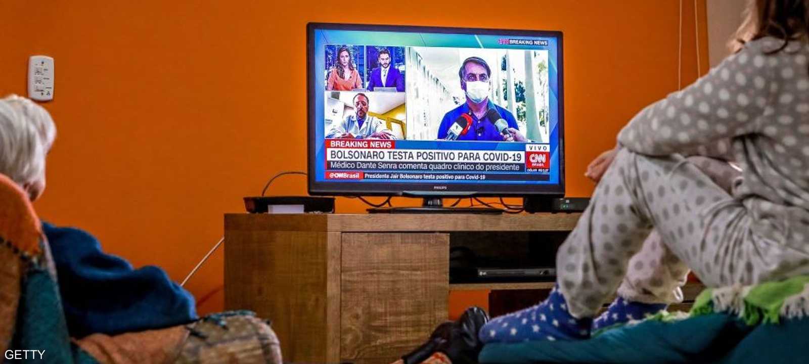 بولسونارو اعتبر كوفيد-19 إنفلونزا عادية.