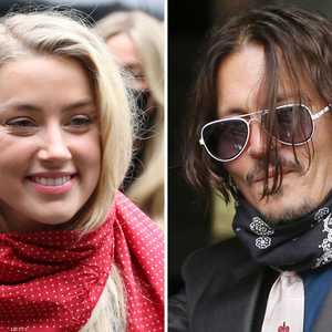 جوني ديب وزوجته السابقة في المحكمة