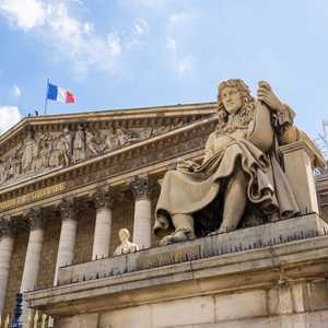 التقرير صادر عن مجلس الشيوخ الفرنسي