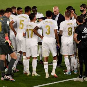 ريال مدريد يقترب من لقب الدوري بعد انتصاره الثامن على التوال