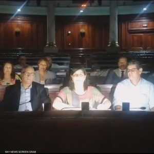 تونس كتلة "الحزب الدستوري الحر" تعتصم في البرلمان