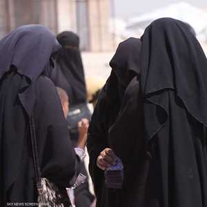 مجموعة سرية من نساء داعش تعمل على جذب الأموال