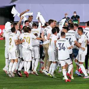 احتفالات صاخبة باللقب