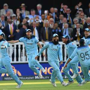 بريطانيا ستسمح لبعض المنافسات بحضور الجمهور من بينها الكريكت