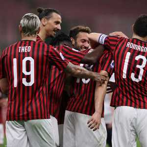 استعاد ميلان بعضا من الذكريات على أرضية ملعبه