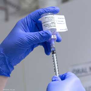 بدء المرحلة الثانية لتجارب لقاح إمبريال كوليدج