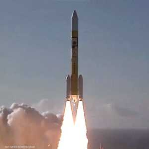 لحظة انطلاق "مسبار الأمل" الإماراتي إلى كوكب المريخ