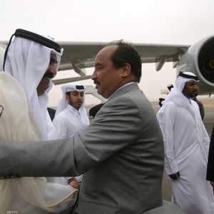 ولد عبد العزيز مع حمد بن خليفة