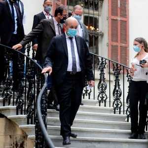 وزير الخارجية الفرنسي يغادر الخارجية اللبنانية