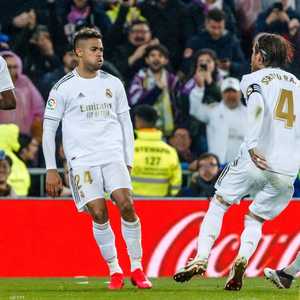 دياز أثناء حتفاله بهدفه في مرمى برشلونة