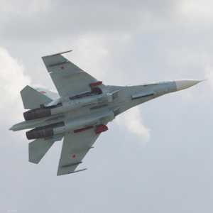 المقاتلة الروسية أجبرت طائرة التجسس على تغيير مسارها