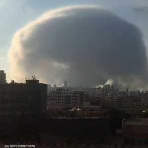 انفجار ضخم يهز مرفأ بيروت