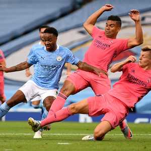 القميص دفع معلقا رياضيا لـ"إهانة النساء" حسب ناشطين