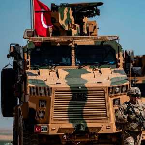 أرشيفية لرتل تركي يدخل الأراضي السورية