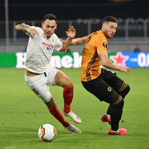 أوكامبوس يراوغ دوهيرتي من ولفرهامبتون