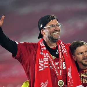 قاد كلوب ليفربول للفوز في بلقب الدوري الإنجليزي الممتاز