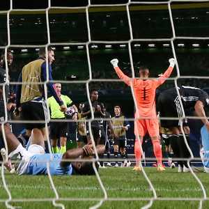 خيبة أمل على لاعبي مان سيتي بعد المباراة