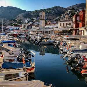 الزلزال ضرب بالقرب من جزيرة هيدرا في اليونان