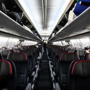 فيروس كورونا لا يصيب الجالسين في المقاعد القريبة