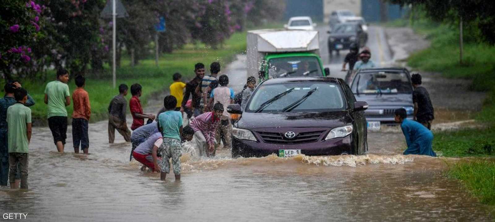 الأمطار الموسمية في باكستان قتلت 90 شخصا