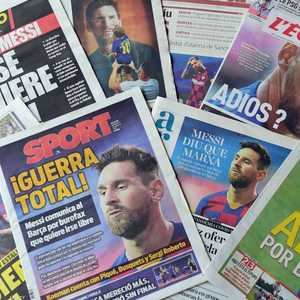 رحيل ميسي يهيمن على الصحف الإسبانية