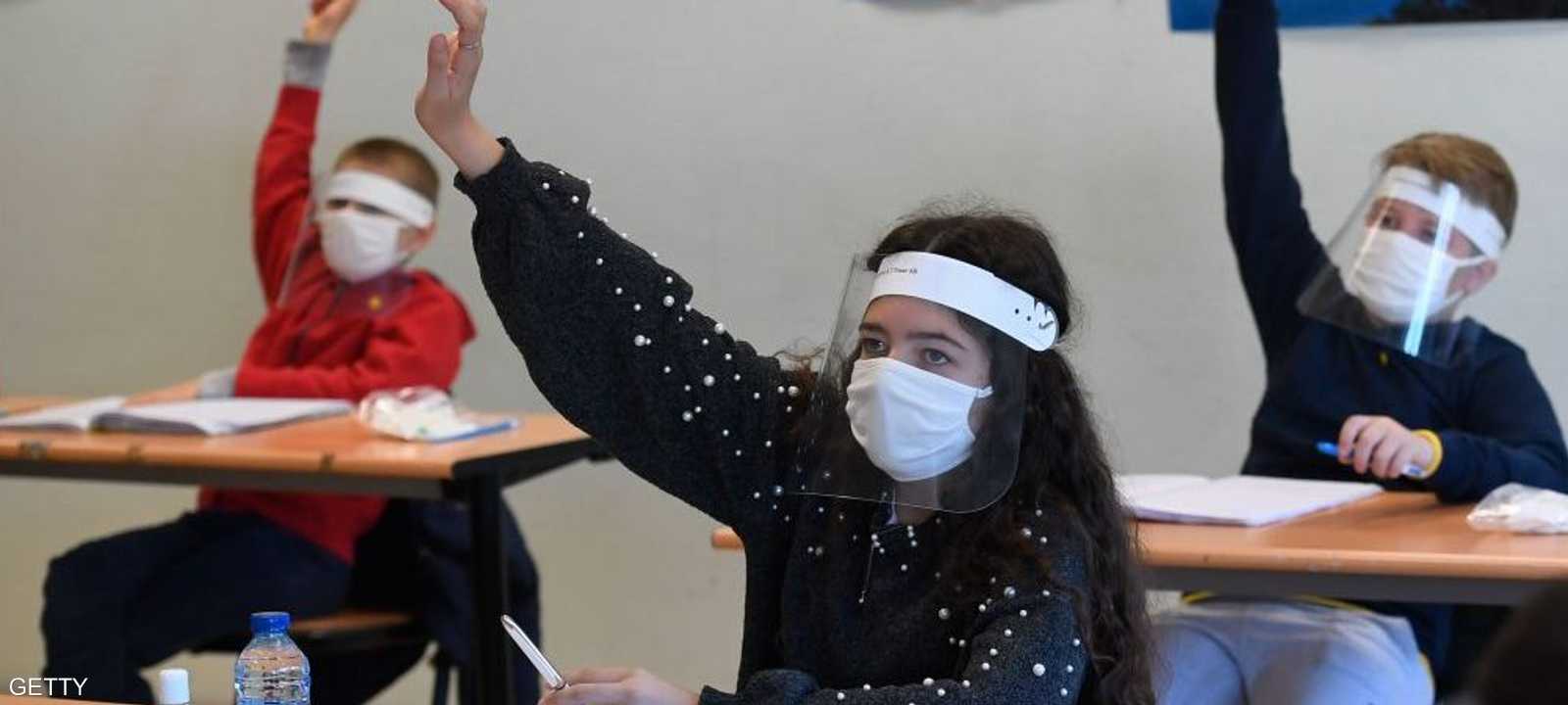 العودة إلى المدراس في ظل كورونا لا تزال تقلق كثيرا من الآباء