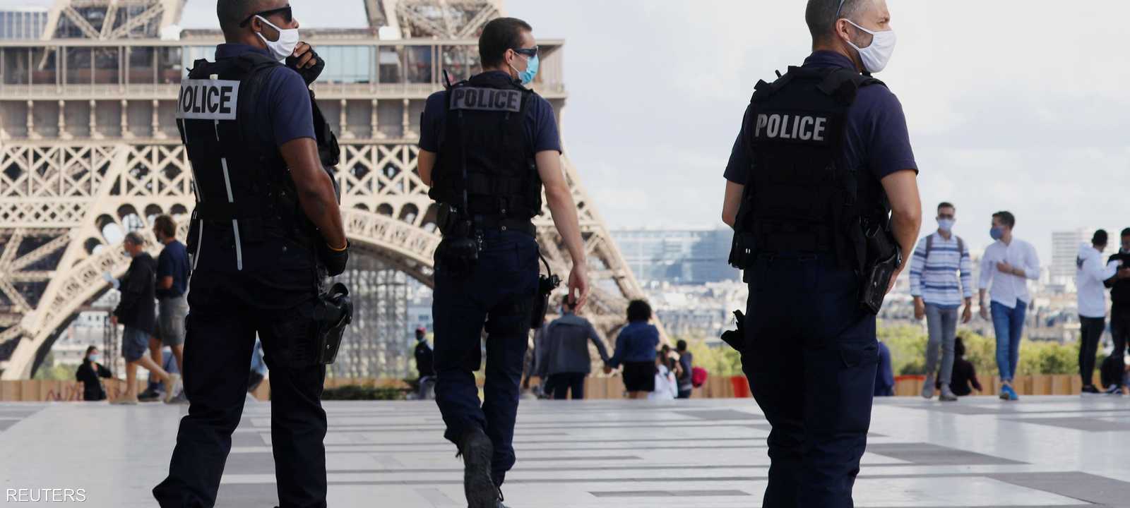 فرضت فرنسا إجراءات صارمة لمكافحة تفشي فيروس كورونا